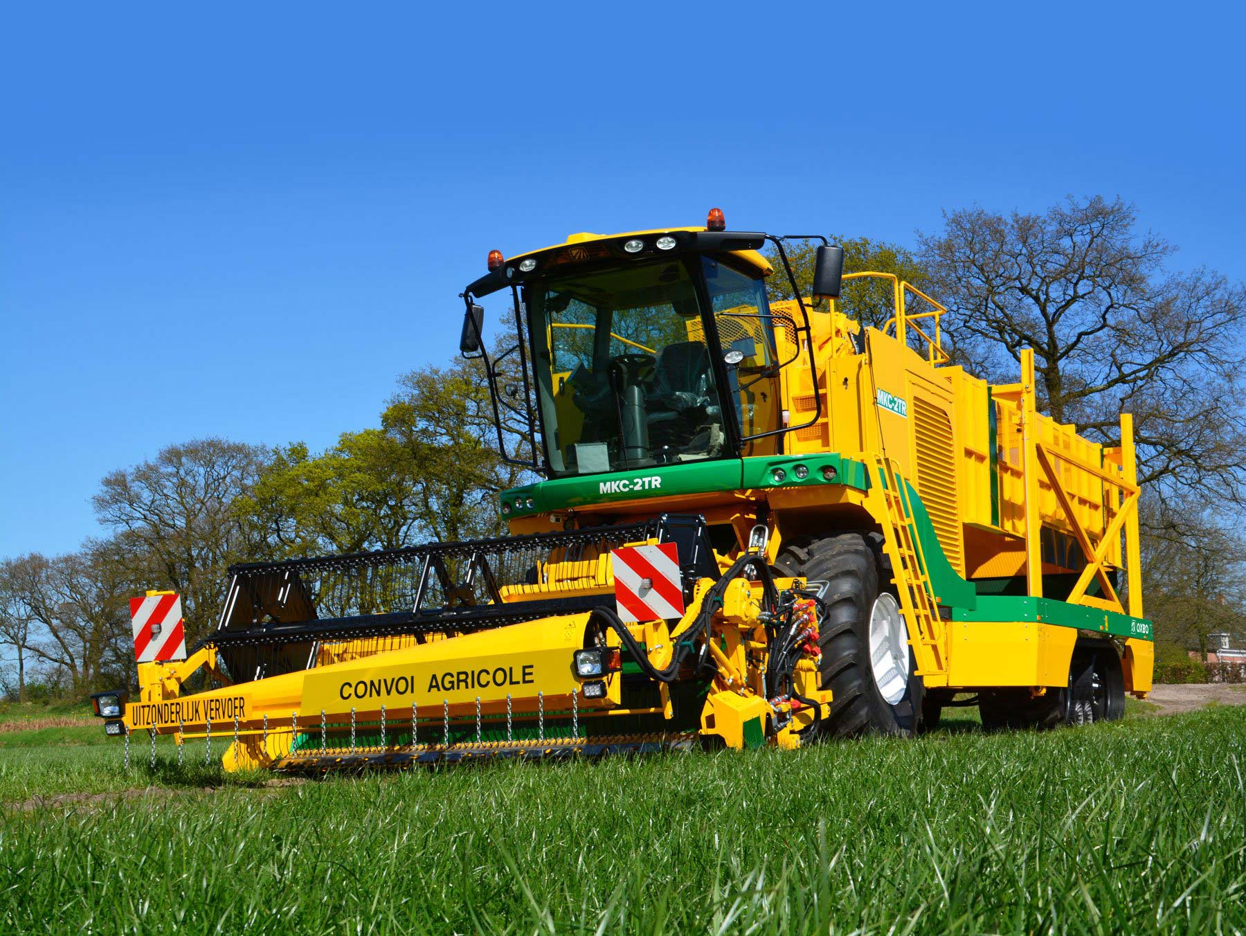 MKC Spinach Harvester | Oxbo