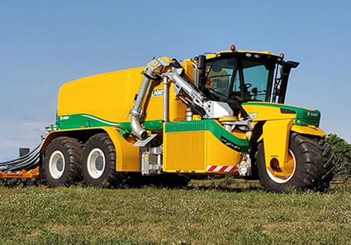 AT5105 Self-Propelled Spreader | Oxbo
