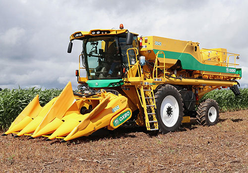 9840 Research Plot Combine | Oxbo