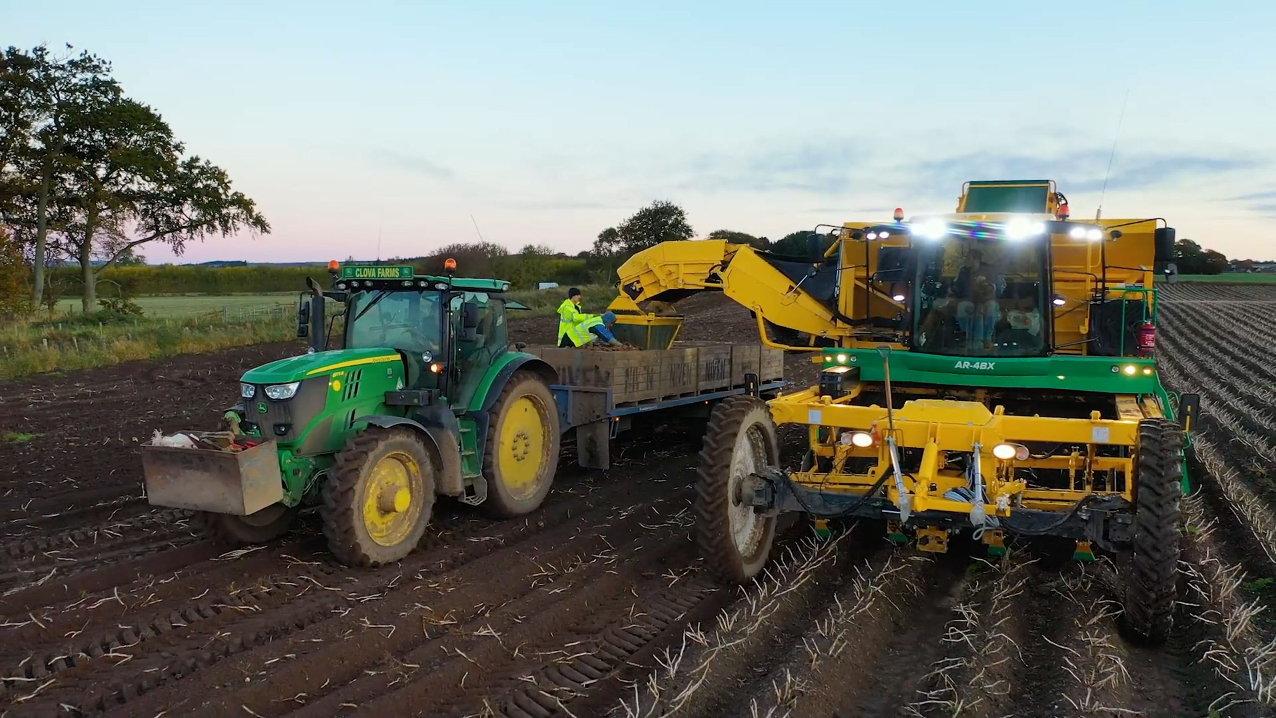 AR4BX Potato Harvester | Oxbo