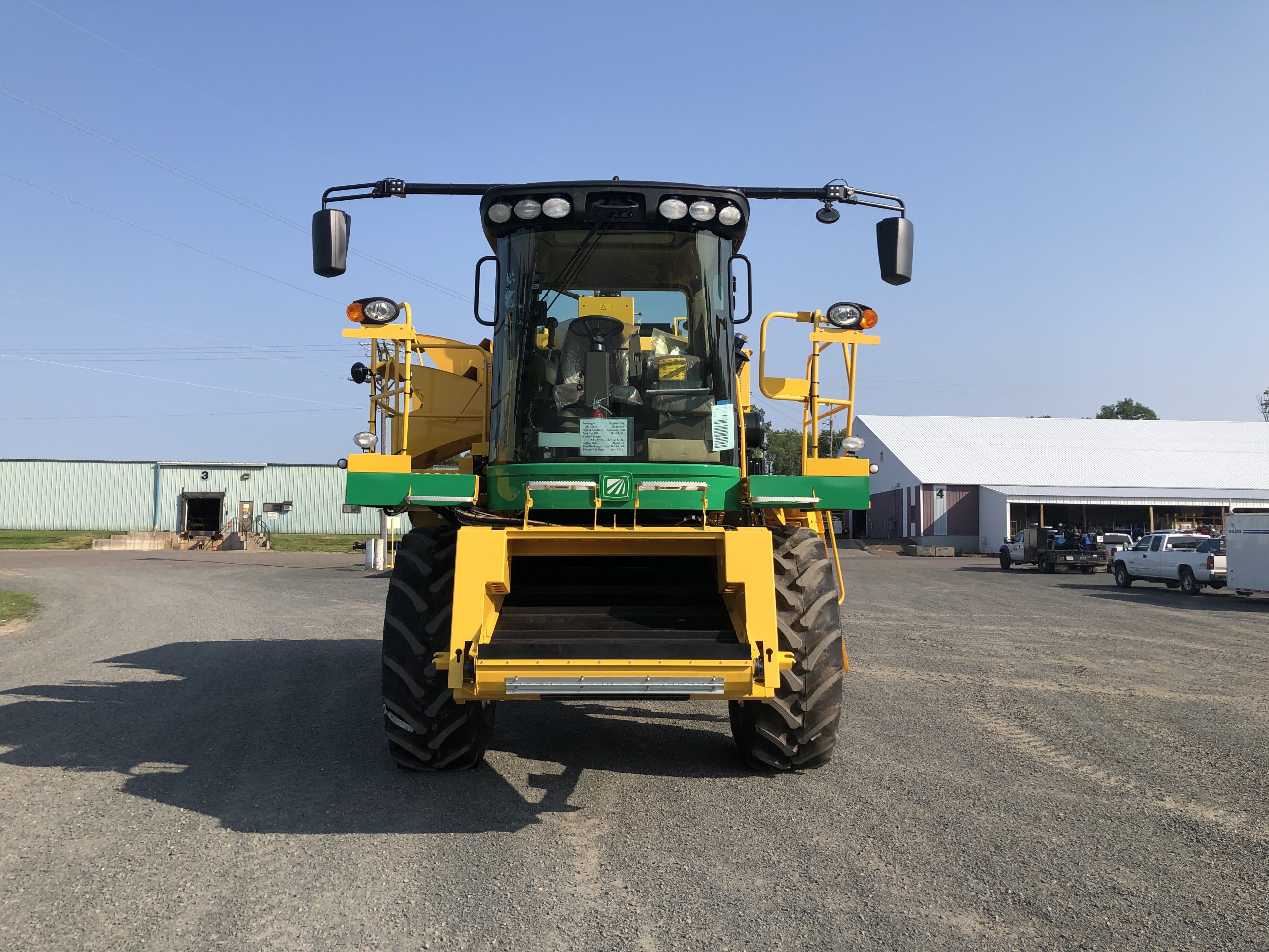 2570 Multi-Crop Harvester | Oxbo