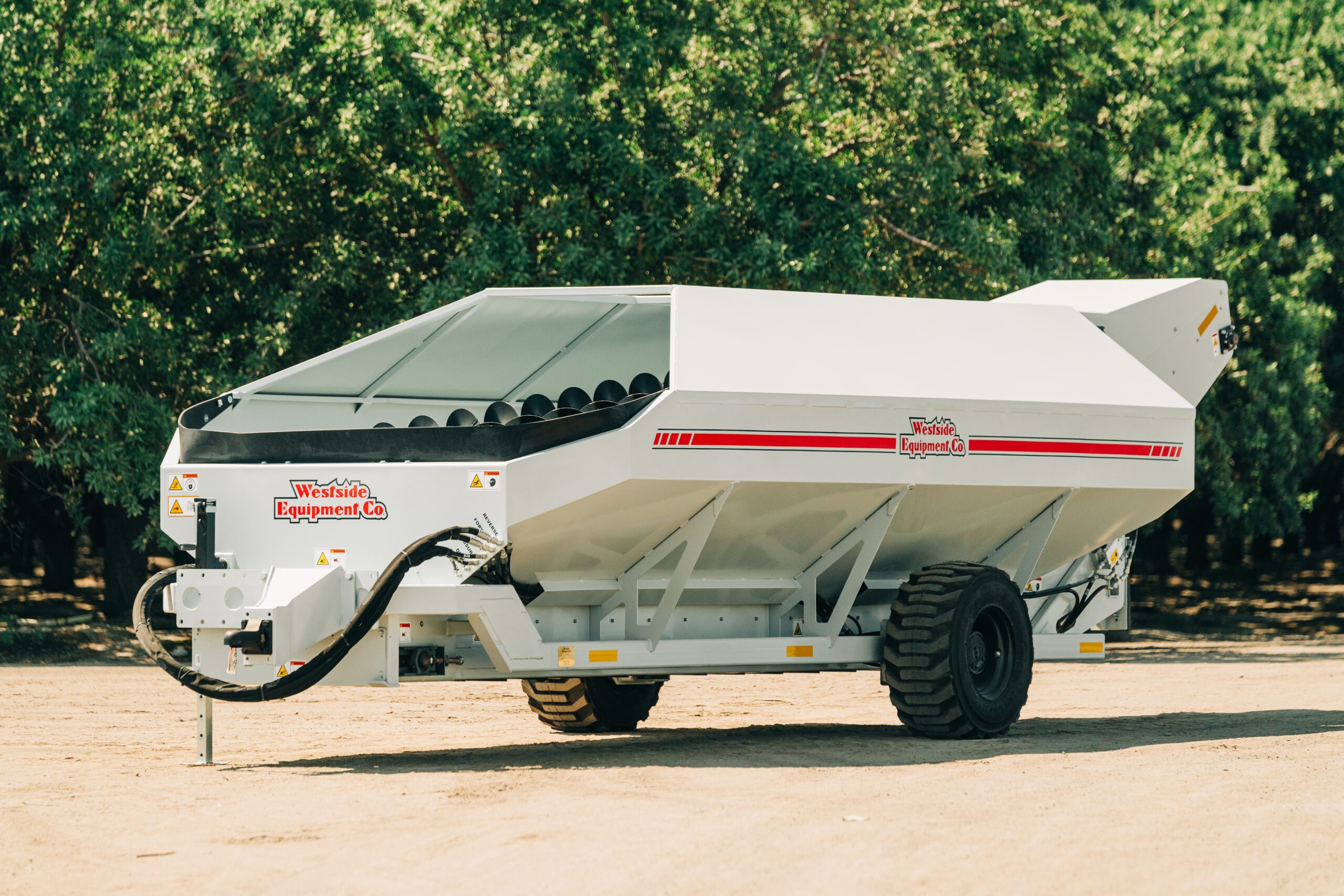 Bulk cart for pistachio and other nut harvesting