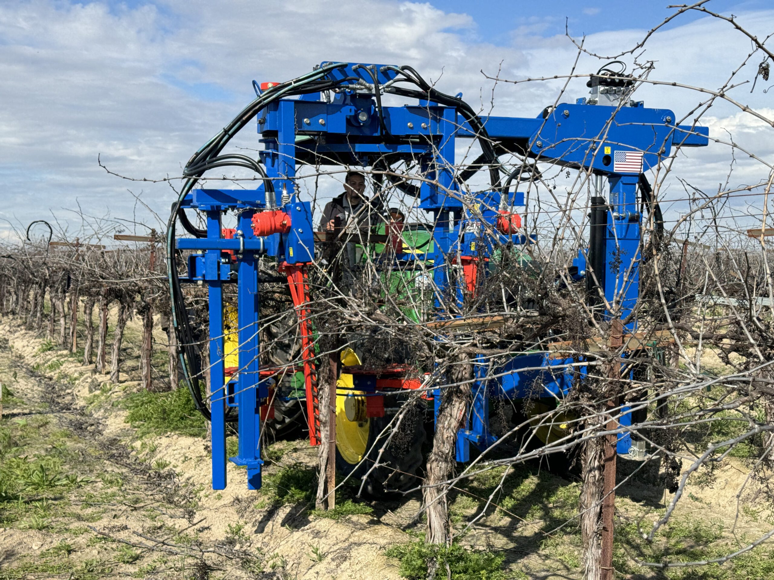 Oxbo 605 single row vineyard mechanization