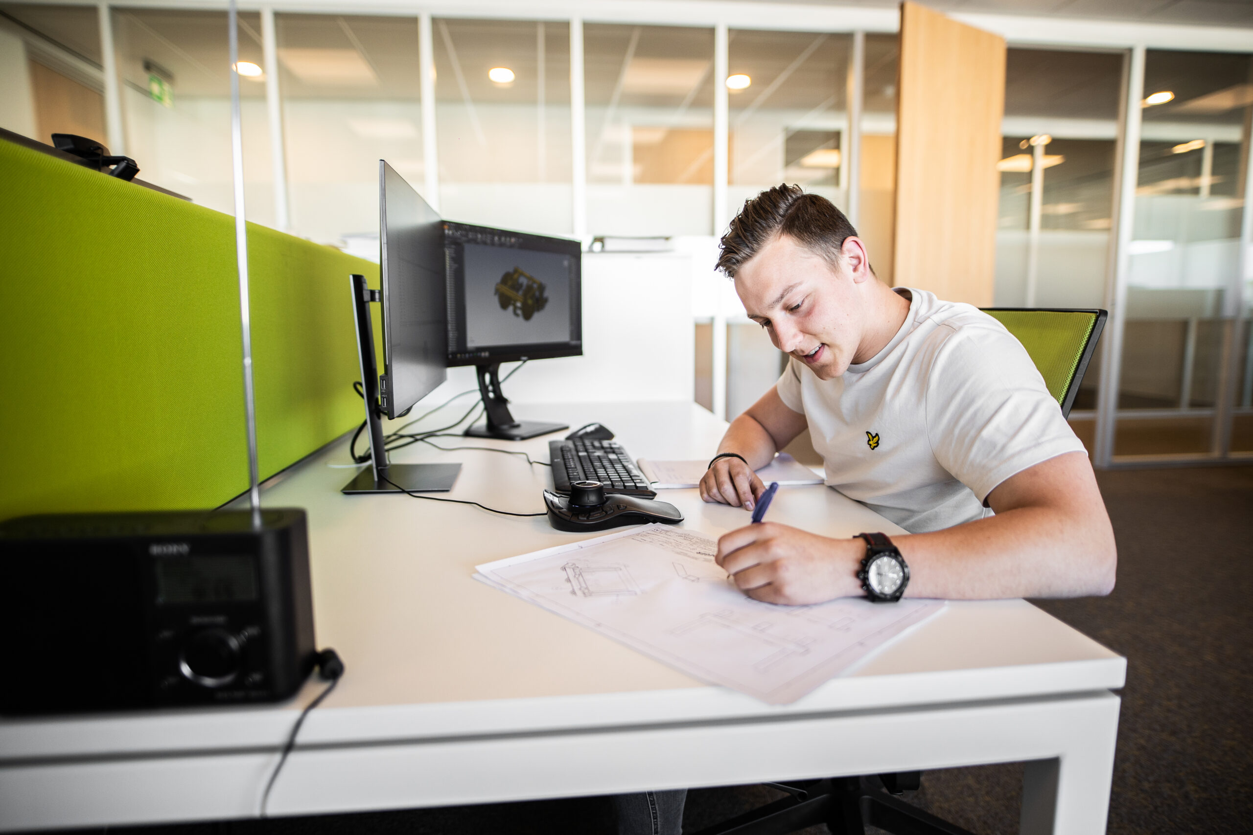 Senior Finance & Accounting Controller/Accountant 2