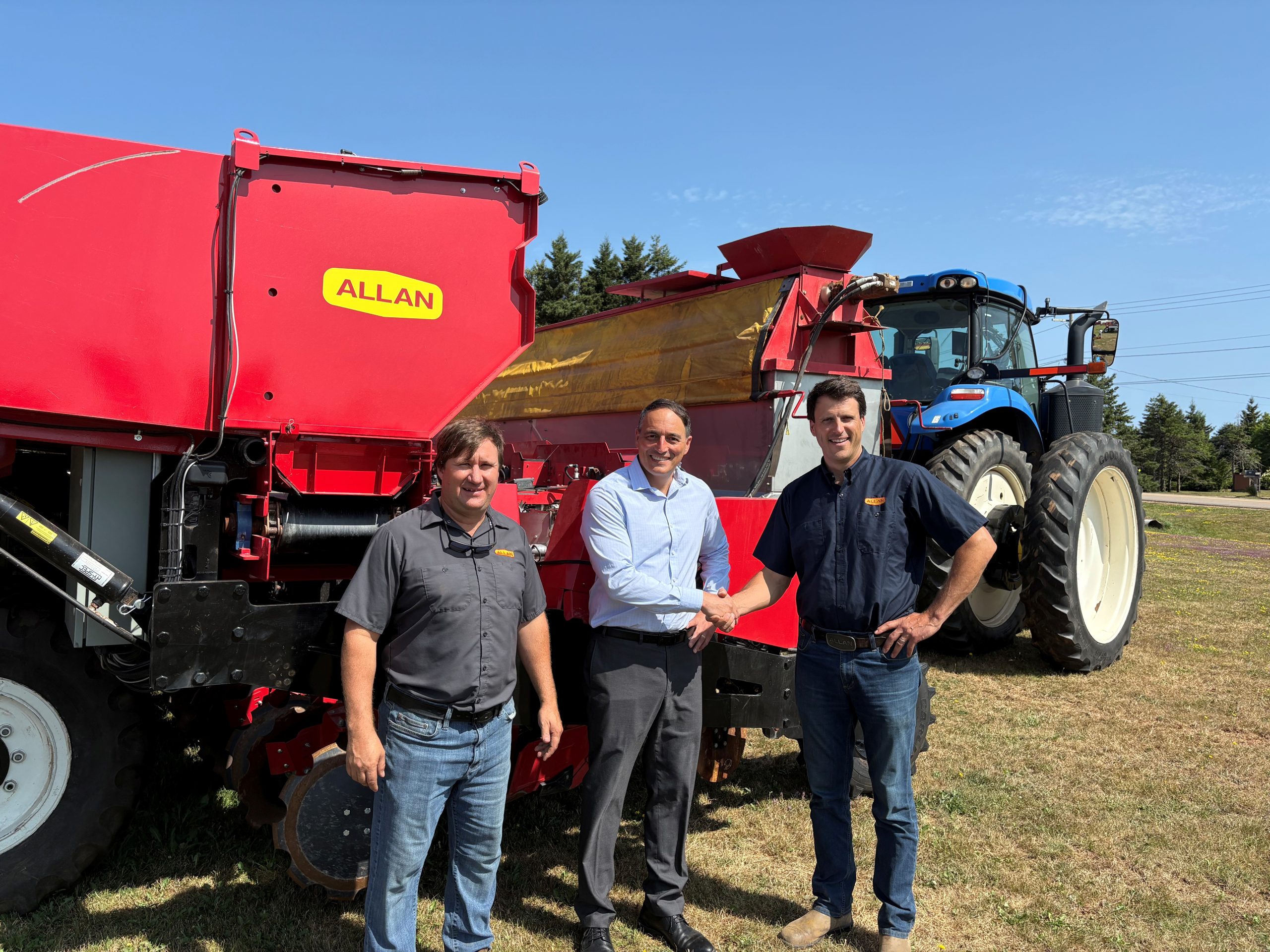 Oxbo anuncia parceria exclusiva com a Allan Equipment na América do Norte  1